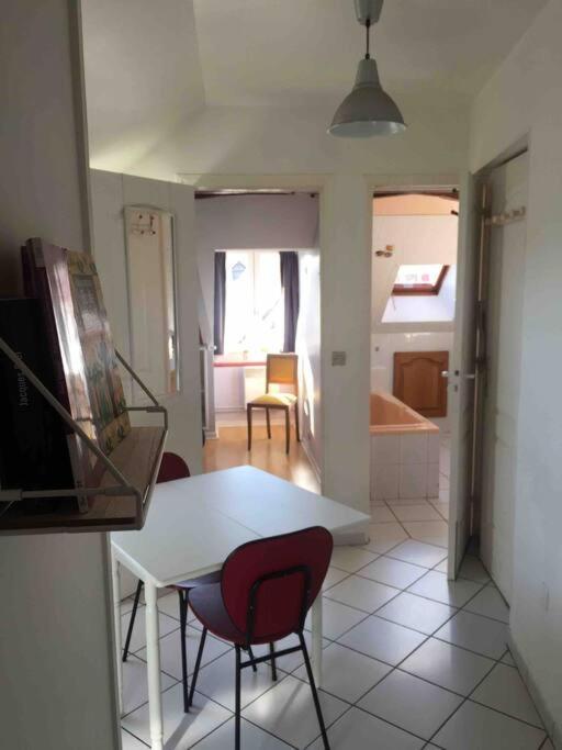 Logement Cosy Et Lumineux Auxerre Eksteriør billede